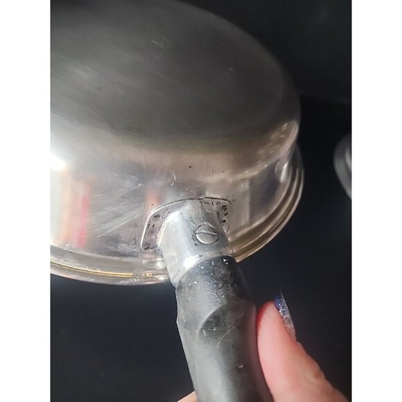 Vtg Flint Ware 8" Skillet Frying Pan w/Lid Stainless Steel Radiant Core USA 5530 - Picture 5 of 7